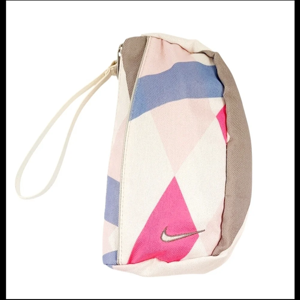 Nike Icon Blazer Wristlet